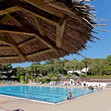 Hotel apartamentowy Club Marina Viva 4*